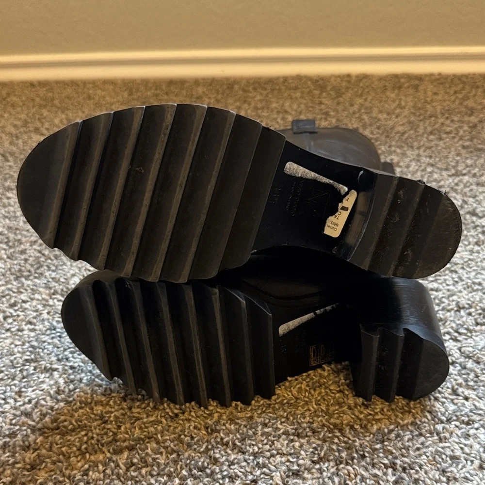 Tamara Mellon Black Mid-Calf Easy Rider Boots - Picture 4 of 9